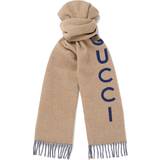 Gucci Herre Tøj Gucci Reversible Fringed Logo-Print Houndstooth Wool Scarf Men Neutrals