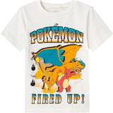 Aftagelig hætte - Pokemon Børnetøj Name It Pokemon T-shirt 122/128