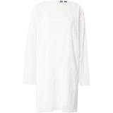 Pieces Dame - Paillet Tøj Pieces Hvid kjole med cami-underkjole pailletstof