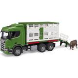 Lastbiler Bruder Scania Super 560R Animal Transport Truck with 1 Cattle 03548
