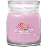 Med låg - Transparent Lysestager, Lys & Dufte Yankee Candle Hand Tied Blooms Pink/Transparent Duftlys 368g