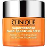 Superdefense clinique Clinique Superdefense Broad Spectrum 1st Signs of Age Multi-Correcting Cream SPF25 50ml