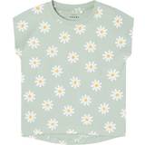 Blomstrede T-shirts Børnetøj Name It Vigga T-shirt - Green Daisy Blomster