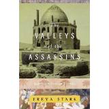 Valleys of the Assassins and Other Persian Travels (Hæftet, 2001)