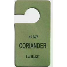 L:A Bruket 247 Fragrance Tag Coriander Duftlys