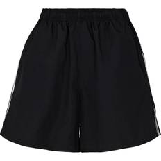 Adidas 46 - Dame Shorts adidas Originals Shorts - Black/White
