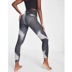Nike Yoga Plus Dri-FIT Fleece Sorte joggingbukser 7/8-længde 1X