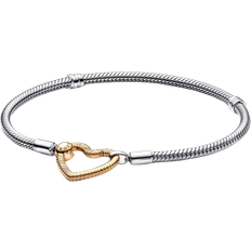 Pandora Guldbelagt Armbånd Pandora Moments Heart Closure Snake Chain Bracelet - Silver/Gold