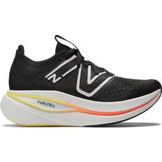 New Balance 12 - 35 - Dame Sneakers New Balance FuelCell SuperComp W - Black/Black Metallic/Neon Dragonfly