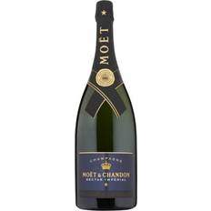 Moët & Chandon Mousserende vine Moët & Chandon Nectar Imperial Magnum Demi-Sec Chardonnay, Pinot Meunier, Pinot Noir Champagne 12% 150cl