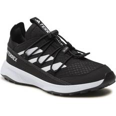 Adidas Sort Trekkingsko adidas Trekkingschuhe Terrex Voyager 21 HEAT.RDY Travel Shoes HQ5826 Schwarz