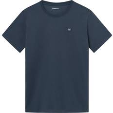 Knowledge Cotton Apparel Herre - L T-shirts & Toppe Knowledge Cotton Apparel Loke Badge T-shirt, Total Eclipse