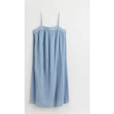 H&M 48 - Blå Tøj H&M Dame Blå Crepet kjole