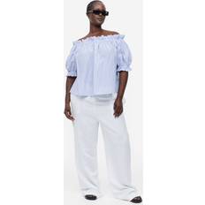 H&M 48 - Blå Tøj H&M Dame Blå Off shoulder-top med flæsekant