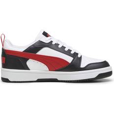 Puma 13 - Hvid - Unisex Sneakers Puma Rebound V6 Low - White For All Time Red/Black