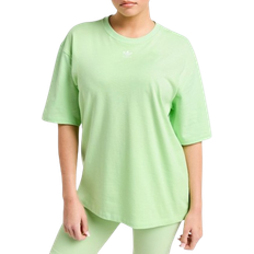 18 - Grøn - Jersey Overdele adidas Originals Essential Boyfriend T-shirt - Green