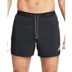 Herre - Slids - XL Shorts Nike Trail Second Sunrise Dri-FIT Brief Lined Running Short - Black/Dark Smoke Grey/White