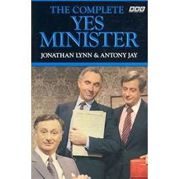 The Complete Yes Minister (Hæftet, 1989)