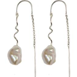 Scandinavian Dione Earring - Silver/Pearl