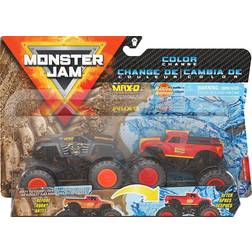 Spin Master Monster Jam Color Change Max-D vs Radical Rescue