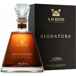 A.H. Riise Signature 43.9% 70 cl