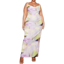 PrettyLittleThing Printed Plisse Cowl Neck Maxi Dress Plus Size - Lilac