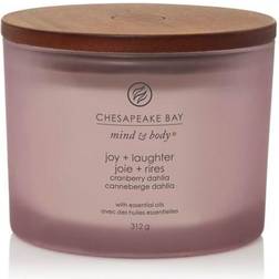 Chesapeake Bay Candle Scented with wooden lid Cranberry Dahlia Duftlys