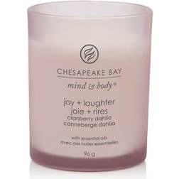 Chesapeake Bay Candle Scented with wooden lid Cranberry Duftlys