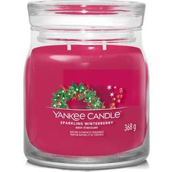 Yankee Candle Winterberry Signature Medium Fresh & Clean Scented Candle