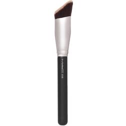 MAC Smooth-Edge All Over Face Brush 171S