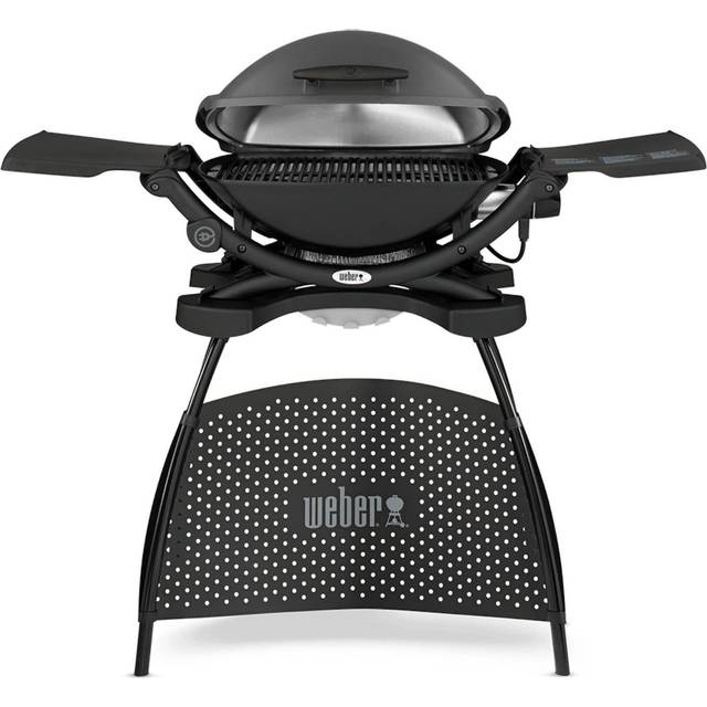 Weber Q2400 with Stand