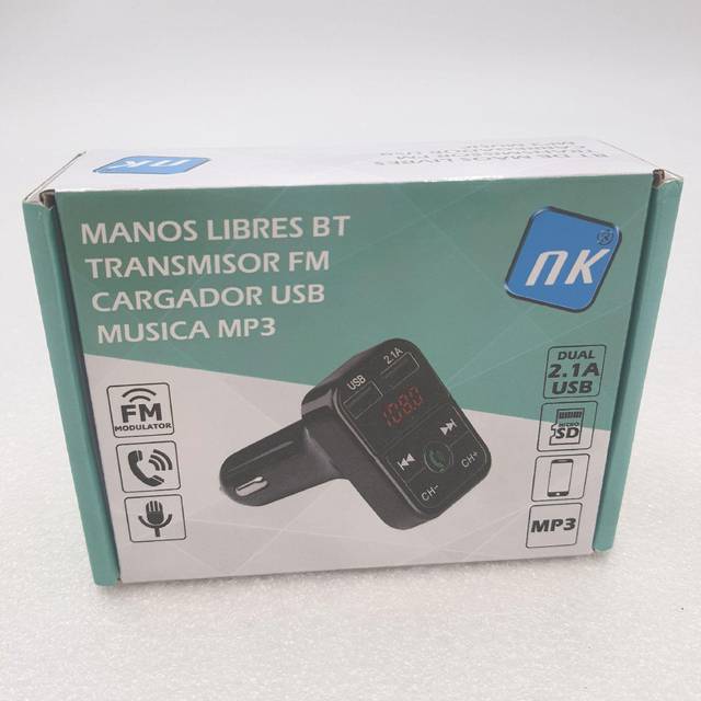 Nk Transmisor FM/MP3 Bluetooth con Cargador